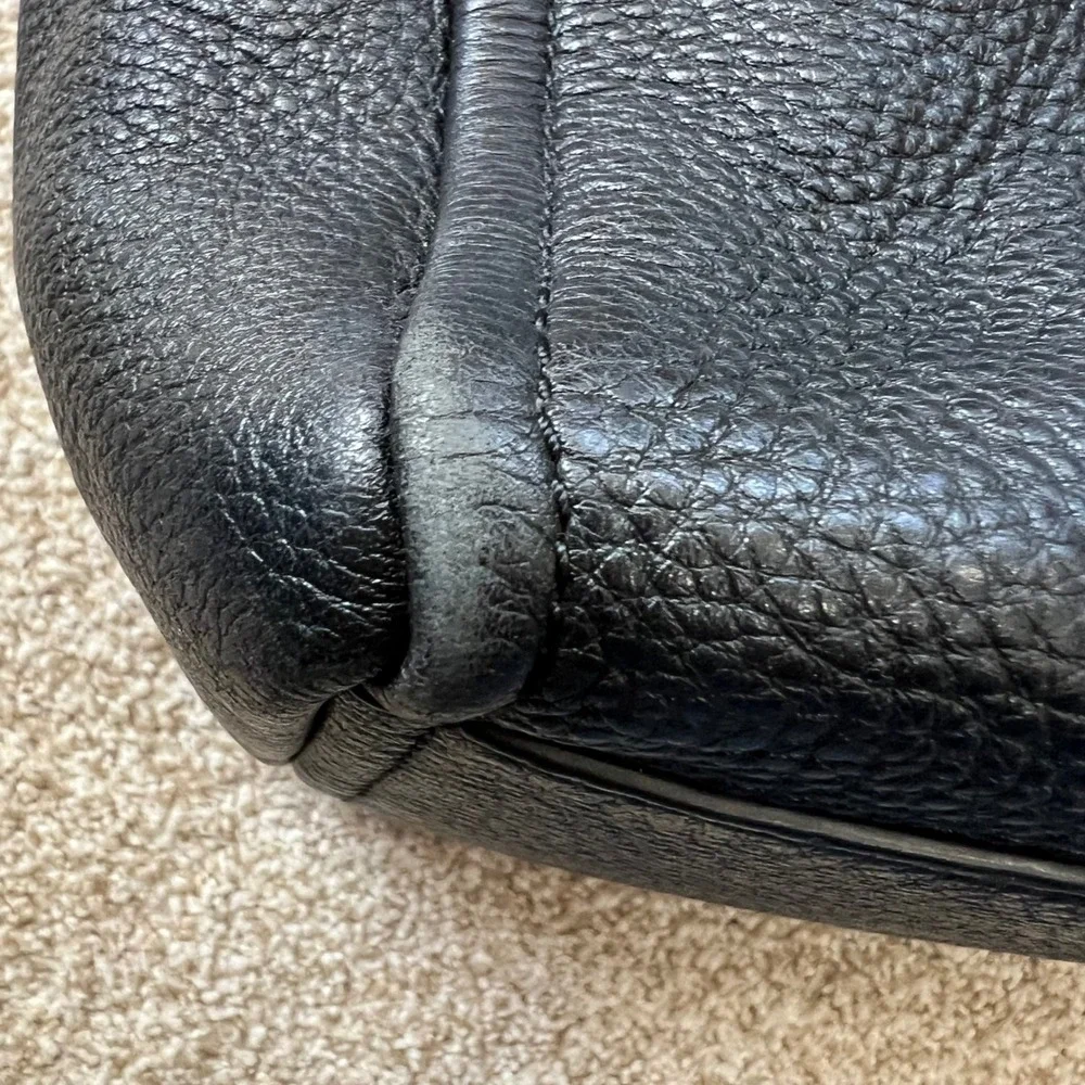 Marc Jacobs The Tag Tote Black‎ Leather Bag